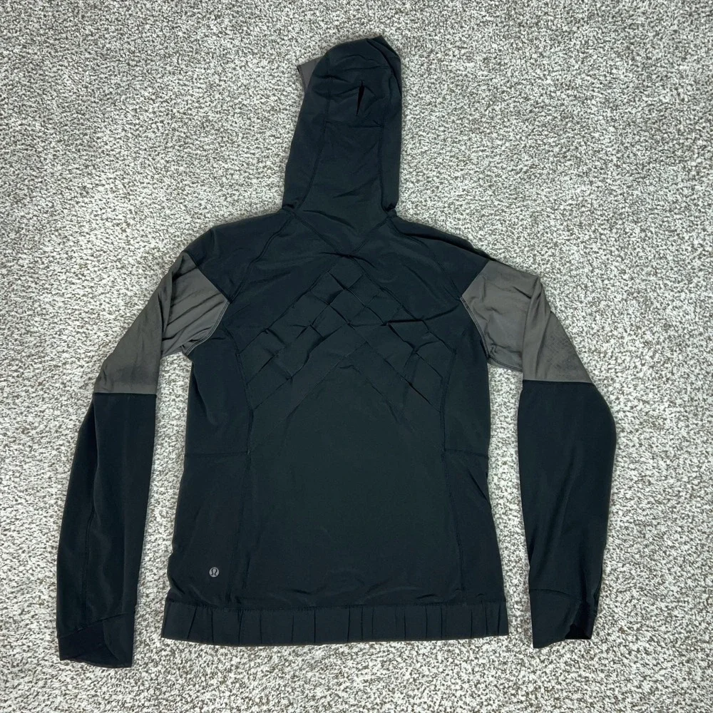 Lululemon Jacket Women 8 Black Gray Hooded Softshell Full Zip Running Reflective
